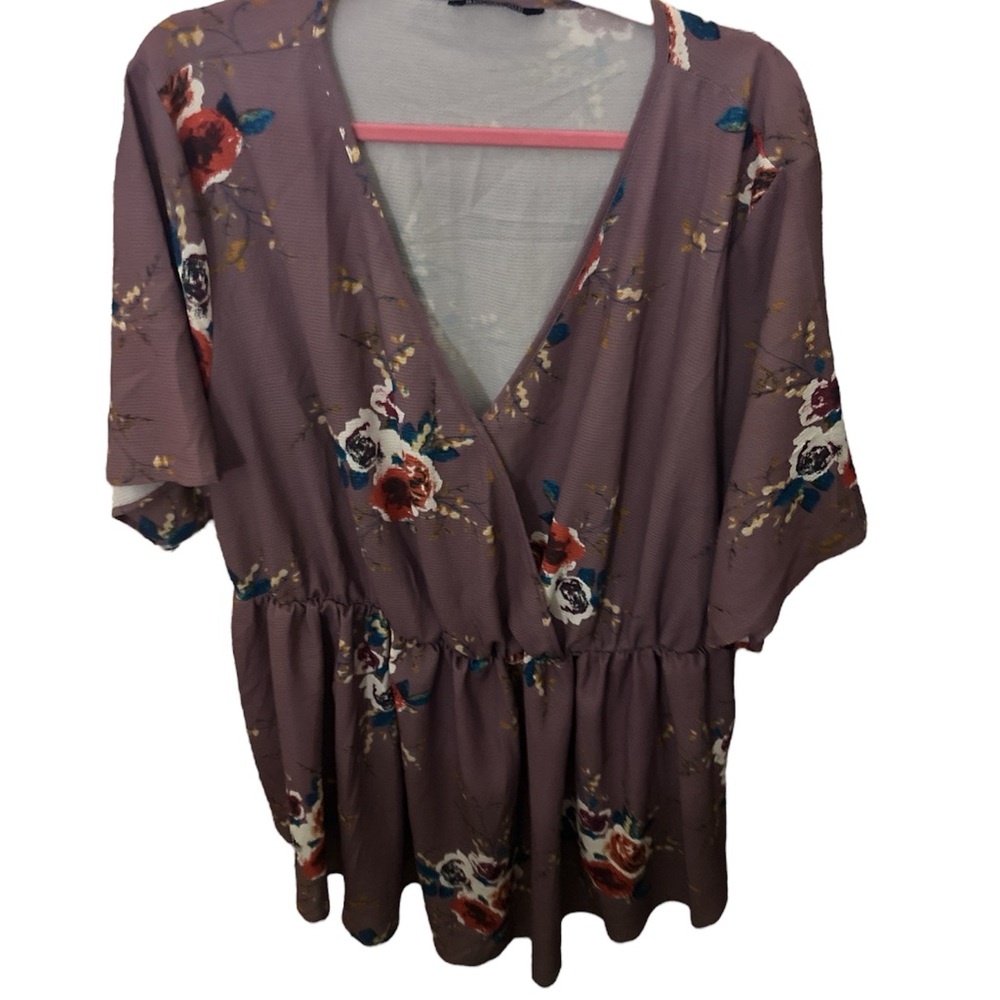 Floral V-Neck Peplum Top - Mauve
